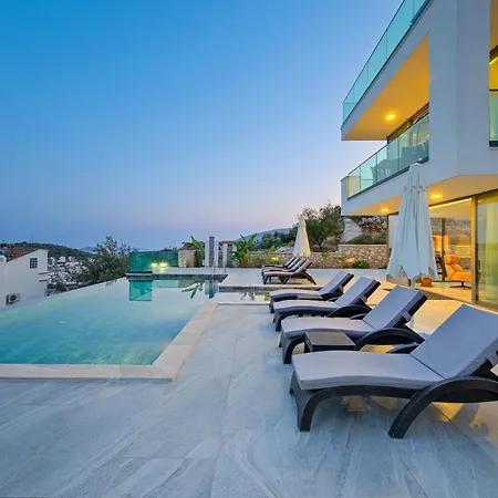 Premium In The Center Of Kalkan Villa Kas
